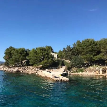 Jedina Kuca U Uvali, Otok Zut, Kornati Murter