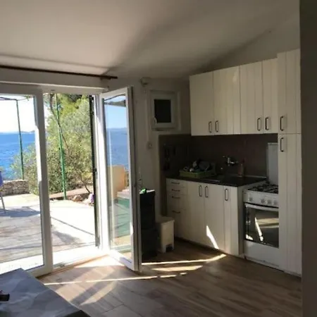 Vikendica Jedina Kuca U Uvali, Otok Zut, Kornati *