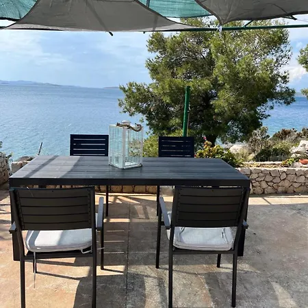 Casa de Férias Jedina Kuca U Uvali, Otok Zut, Kornati Murter